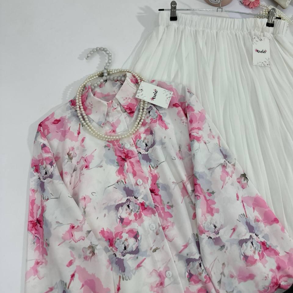 اسكيرت وبلوزه